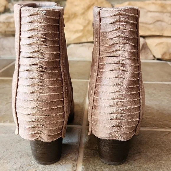 Fergalicious Heeled Boots - Picture 3 of 9